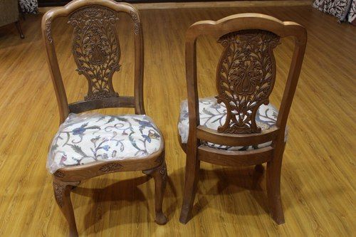 Elegant Look Wooden Carved Chair