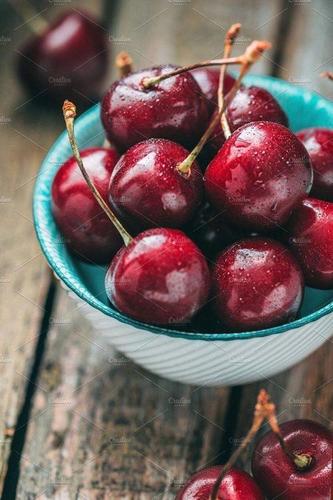 Pure Natural Fresh Cherries