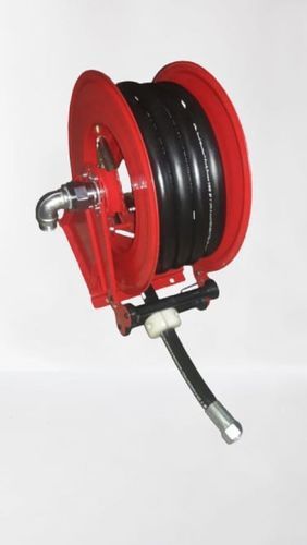Retractable Grounding Reel for floating roof storage tanks bypass