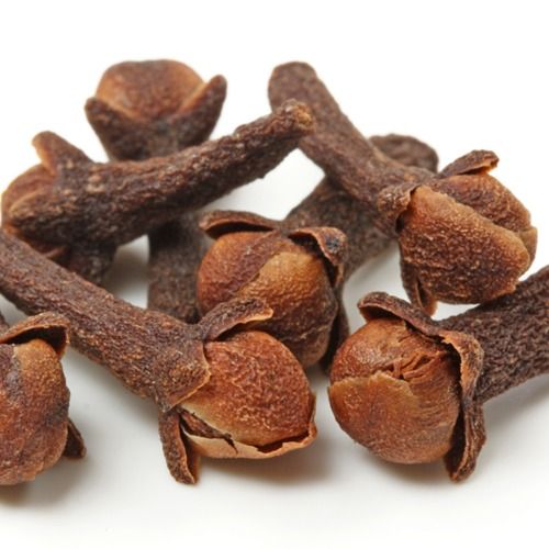 Healthy And Natural Dried Cloves Seeds Ash %: 8 % Max