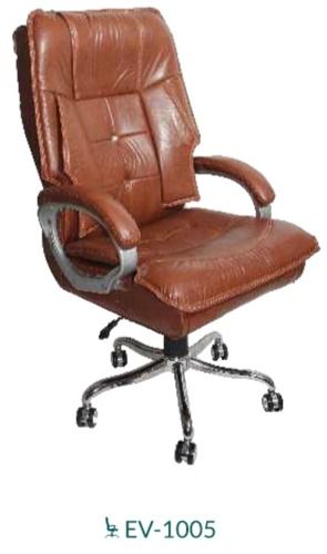 Rugged Construction Director Chair