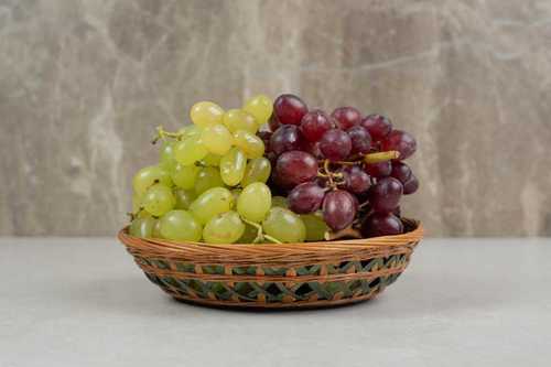 Green Pesticide Free Fresh Grapes