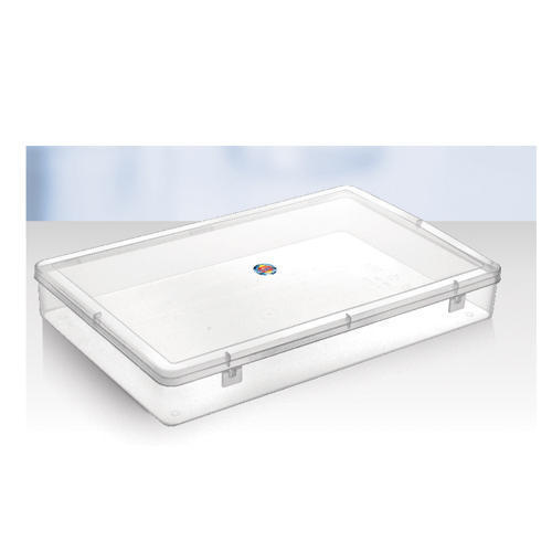 Durable And Light Weight Colourless Plastic Packing Container