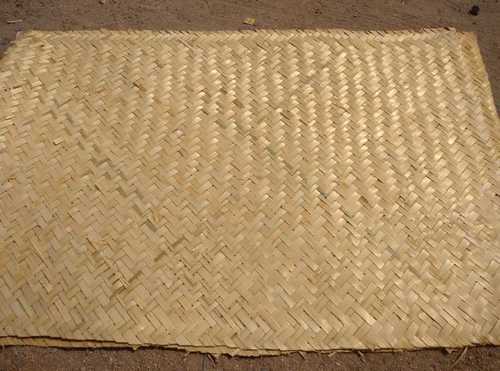 Plain Design Brown Bamboo Mat Place Of Origin: Indian