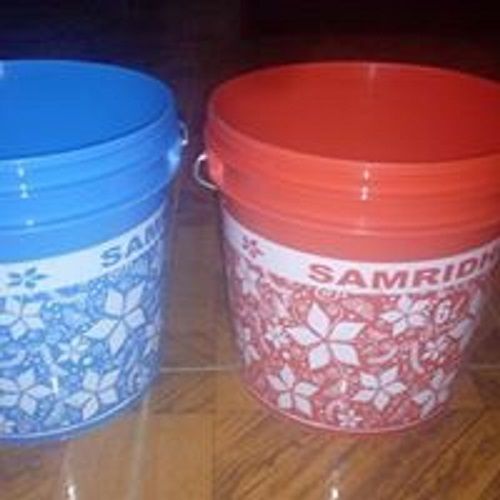 Various Colors Are Available Printed Design Plastic Bucket