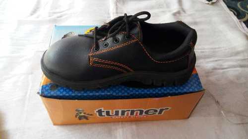 Turner - Leather Foam Low Ankle Black Industrial Safety Shoes | PVC Sole Type for Men