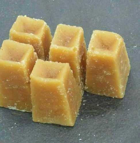 Rich Taste Cube Jaggery Origin: Indian