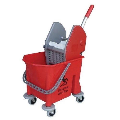 Single Bucket Wringer Trolley Application: Housekeeping