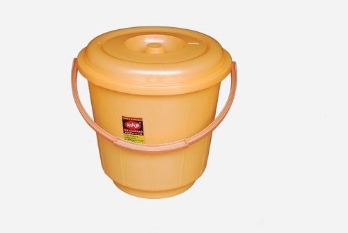 Various Colors Are Available Plain Design Plastic Buckets