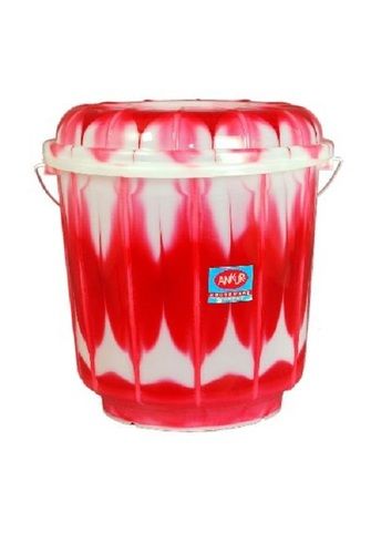 Various Colors Are Available Wide Space Plastic Buckets