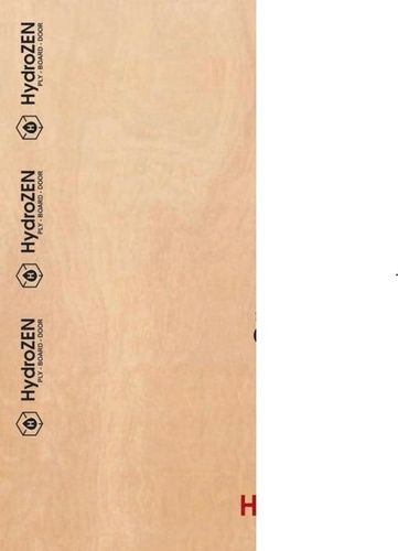 Hardwood Plywood Board - 15-20mm Thickness, Polished Brown Finish, Plain Pattern