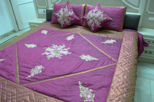 Multicoor Appealing Look Double Bed Cover