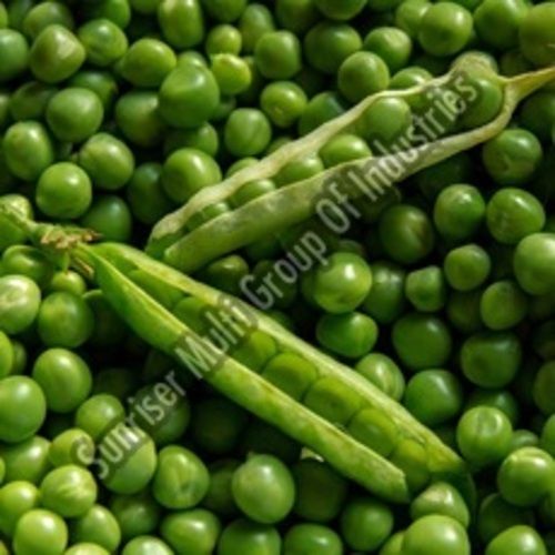 Healthy and Natural Fresh Green Peas