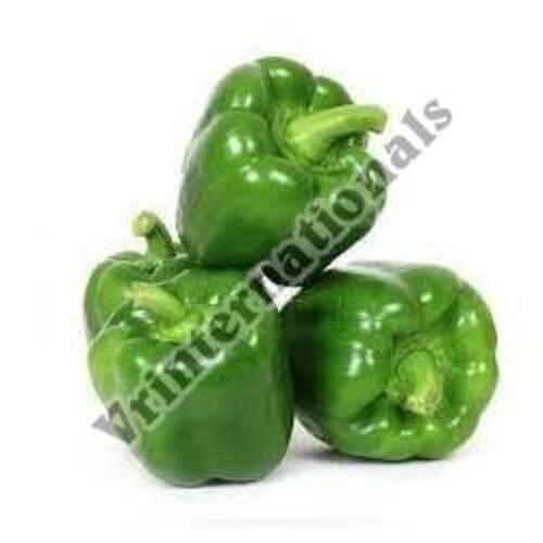 Healthy and Natural Fresh Green Capsicum - Rich in Vitamin A 67%, Vitamin C 21% | Non Harmful, Cool and Dry Storage, Food Grade Culinary Use