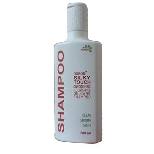 Silky Touch Herbal Shampoo