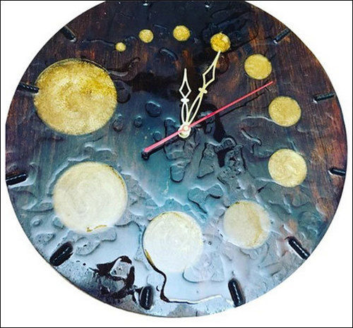 Dark Wood With Water Splash Effect Wall Clock