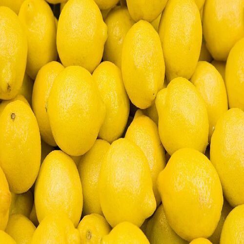 Healthy and Natural Organic Fresh Yellow Lemon