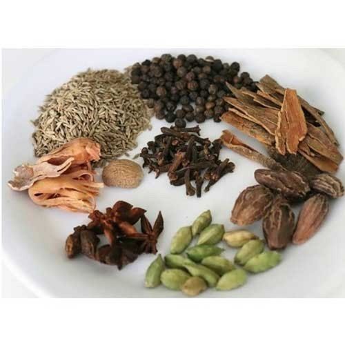 Dried Indian Whole Mixed Spice Khada Masala