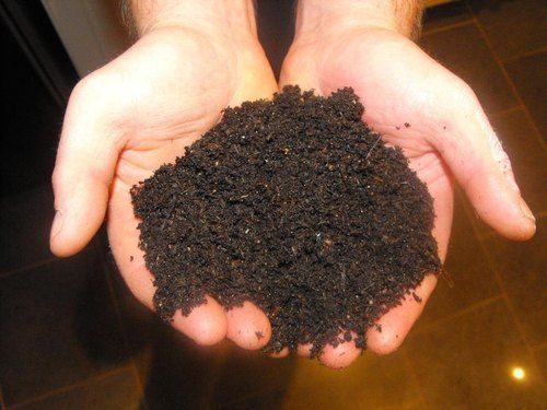 Vermicompost Fertilizer For Gardening Use Application: Agriculture