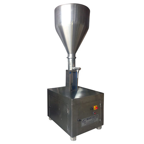 Single Head Volumetric Machine - Application: Chemical