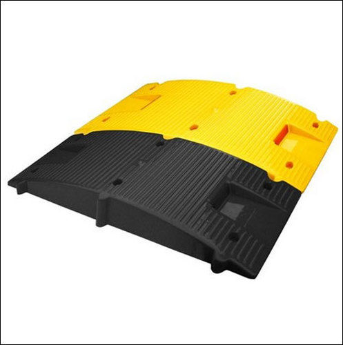 High Quality Road Safety Plastic Speed Bump