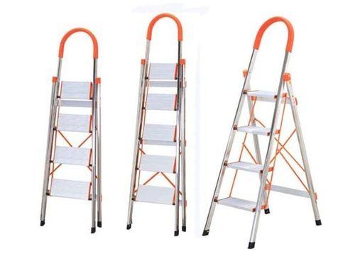 Optimum Strength Anti Corrosive Easy To Use Stainless Steel Step Ladder