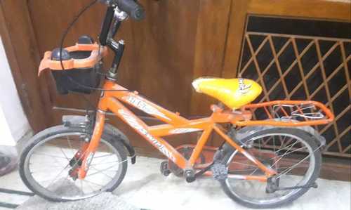 Kids Cycle With Black Basket