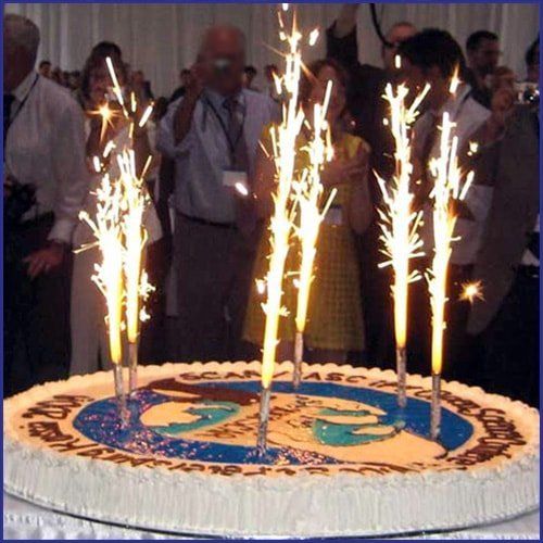 Image of Birthday cake, cake and candle, happy birthday, birthday cake  image-IH096467-Picxy