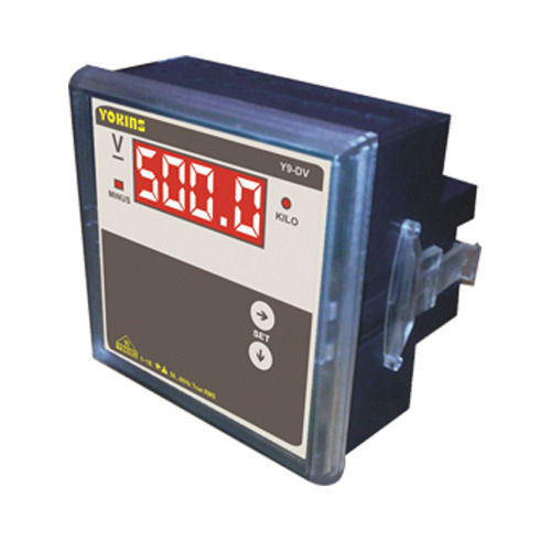 Durable Digital DC Voltmeter