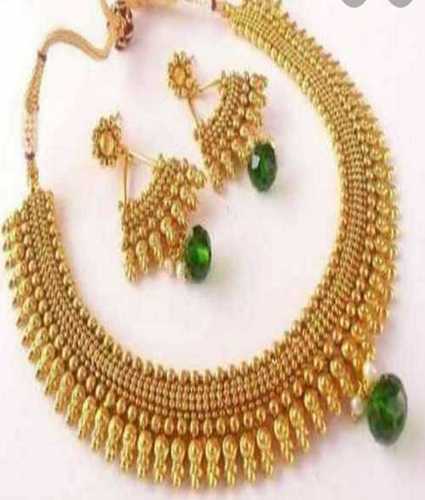 Golden Corrosion Resistance Imitation Necklace Set With Earring