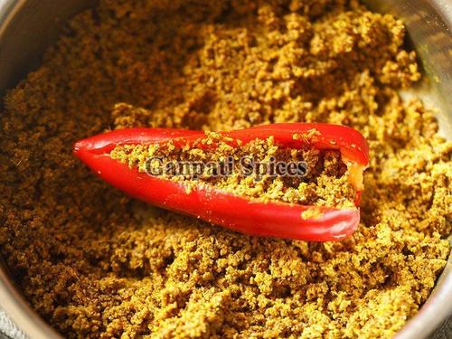 Brown Healthy And Natural Dried Chilli Pickle Masala Powder