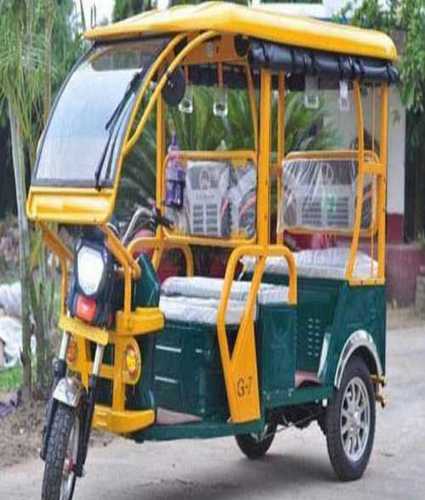 Light Weights Electric Rickshaw