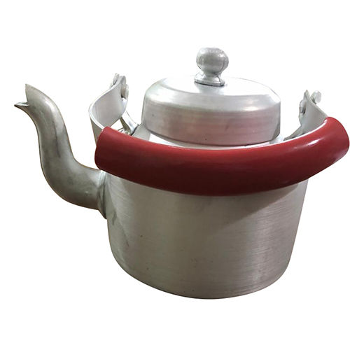 Maroon Handle Aluminium Kettle Application: Hot Beverage Storage