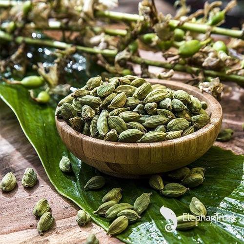 Natural Green Dried Cardamom Grade: Superior