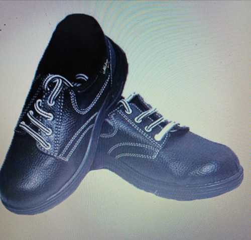 Black Leather Safety Shoes Size: 5-11 Inch