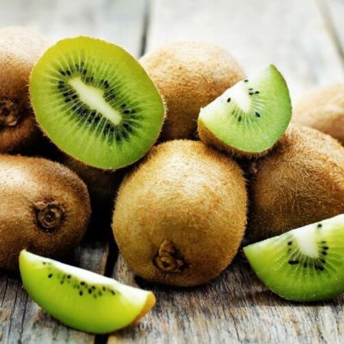 Healthy and Natural Organic Fresh Kiwi