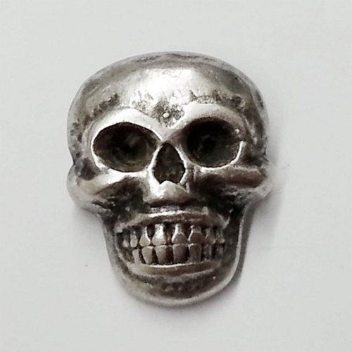 Silver Skull Shaped Shank Garment Button