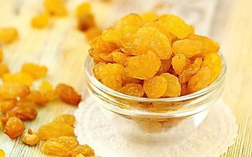 Healthy and Natural Organic Golden Raisins