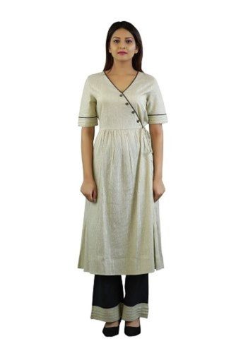 Pista Green Plain Ladies Anarkali Kurti