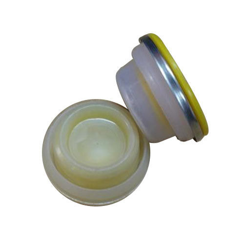 Various Colors Are Available Round Spout Tin Cap