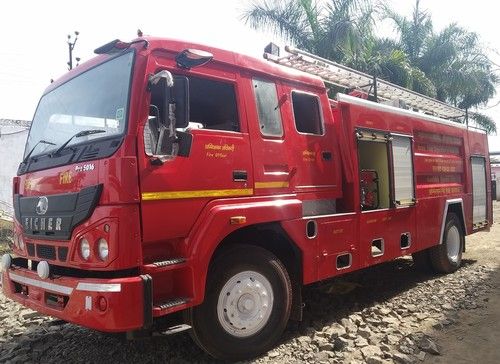 Red Fire Fighting Truck 