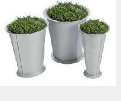 Fine Finish Metal Flower Pot