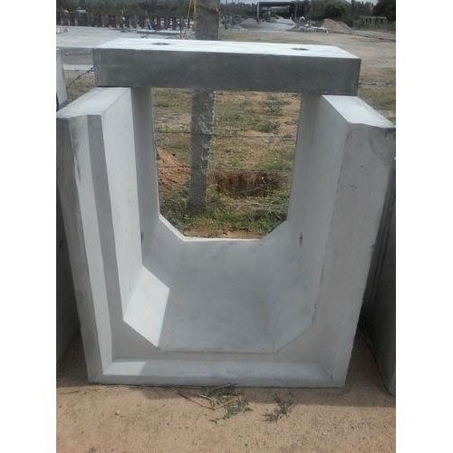 Gray Precast Rcc U-Shape Drain