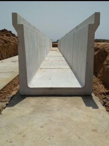 Gray Precast Rcc U-Shape Drain