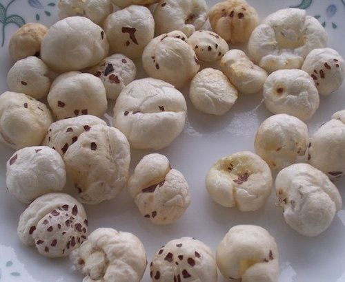 White Puffed Lotus Seeds (Makhana)