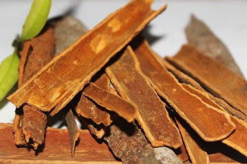 Organic Dried Cinnamon Sticks