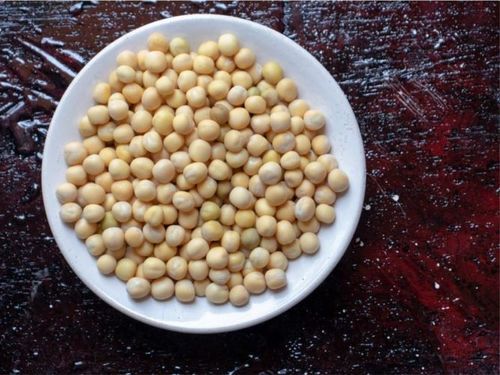 Indian Organic Dried White Peas Origin: Made In India