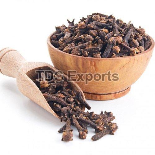 Healthy and Natural Dry Cloves
