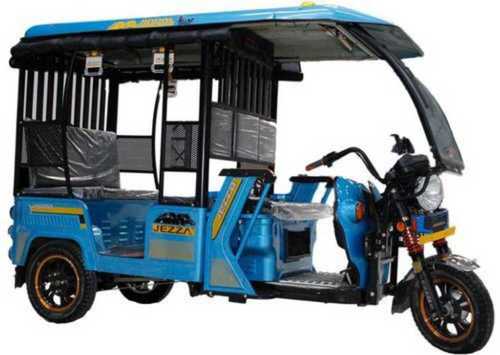 Fast Chargeable Electric Rickshaw for Passenger 