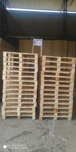 Wood High Grade Wooden Pallets